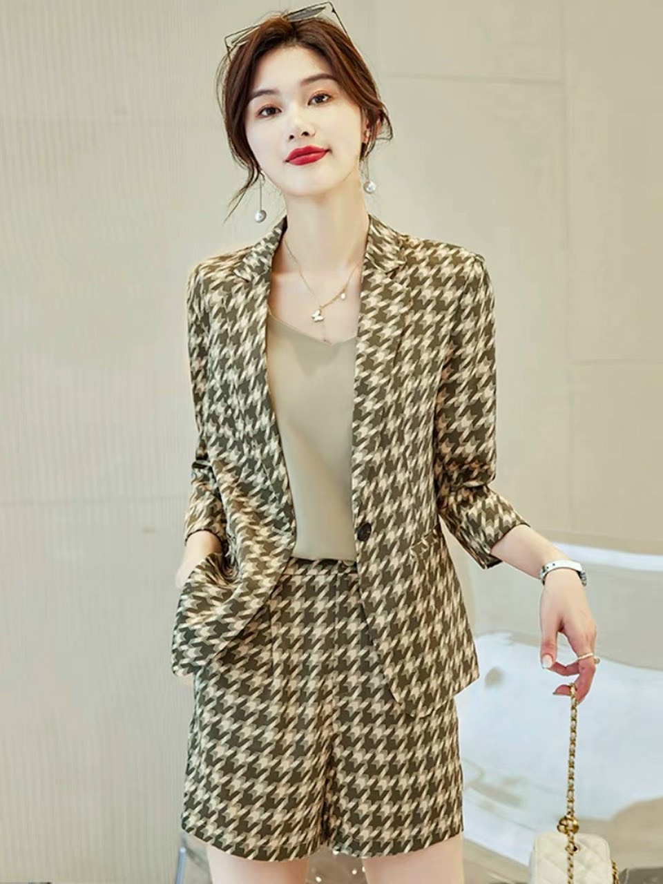 Sét lụa họa tiết kèm áo thun