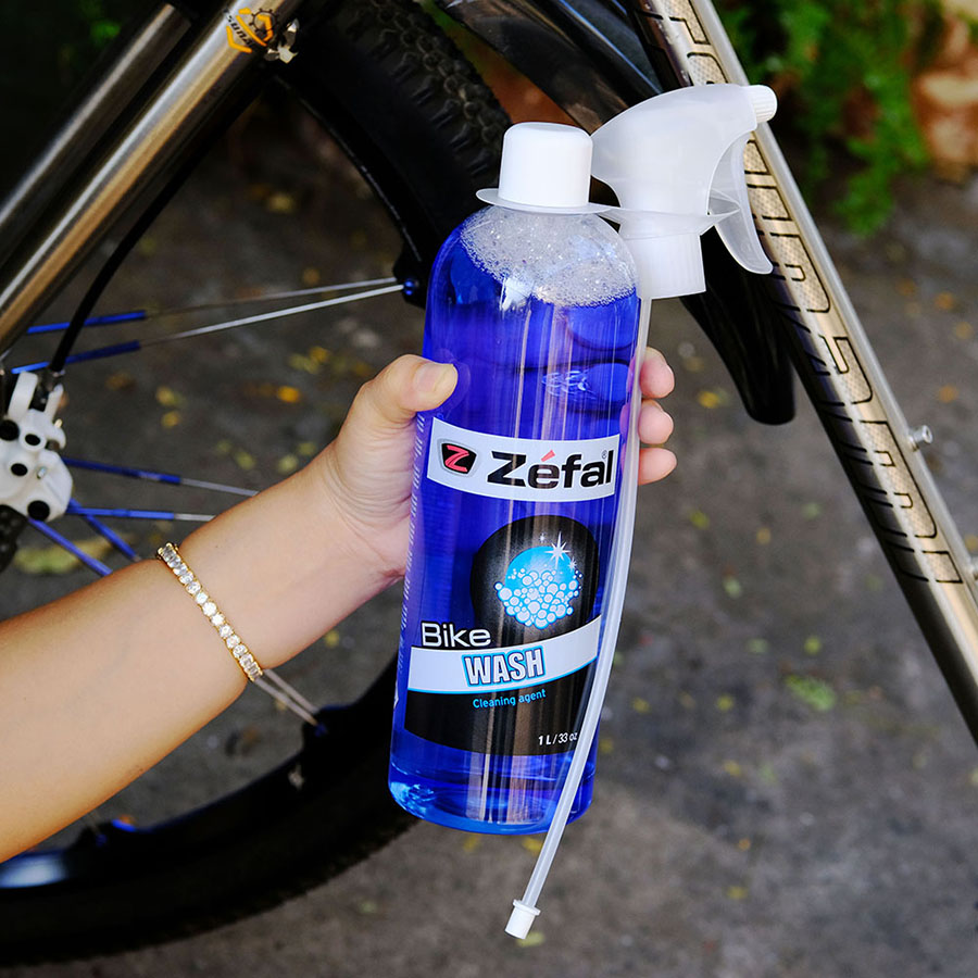 Tẩy rửa vệ sinh xe đạp ZÉFAL BIKE WASH (1 LÍT)