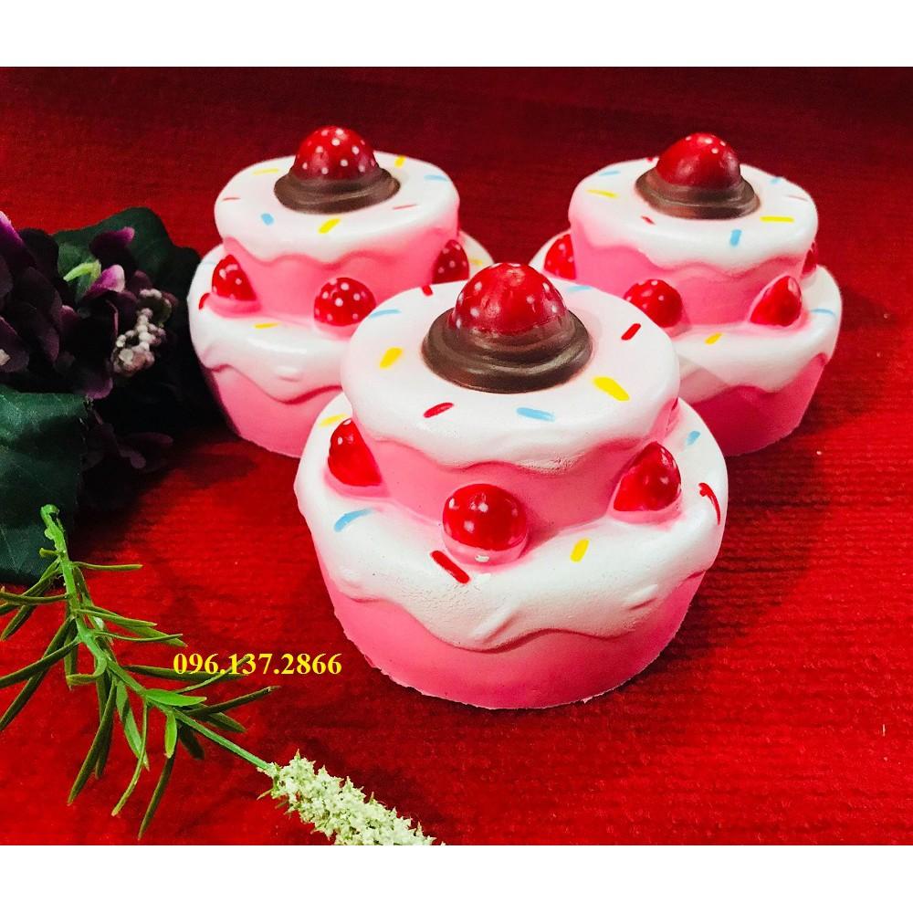 ĐỒ CHƠI SQUISHY BÁNH KEM SINH NHẬT 2 TẦNG 1 DÂU đáng yêu hết cỡ