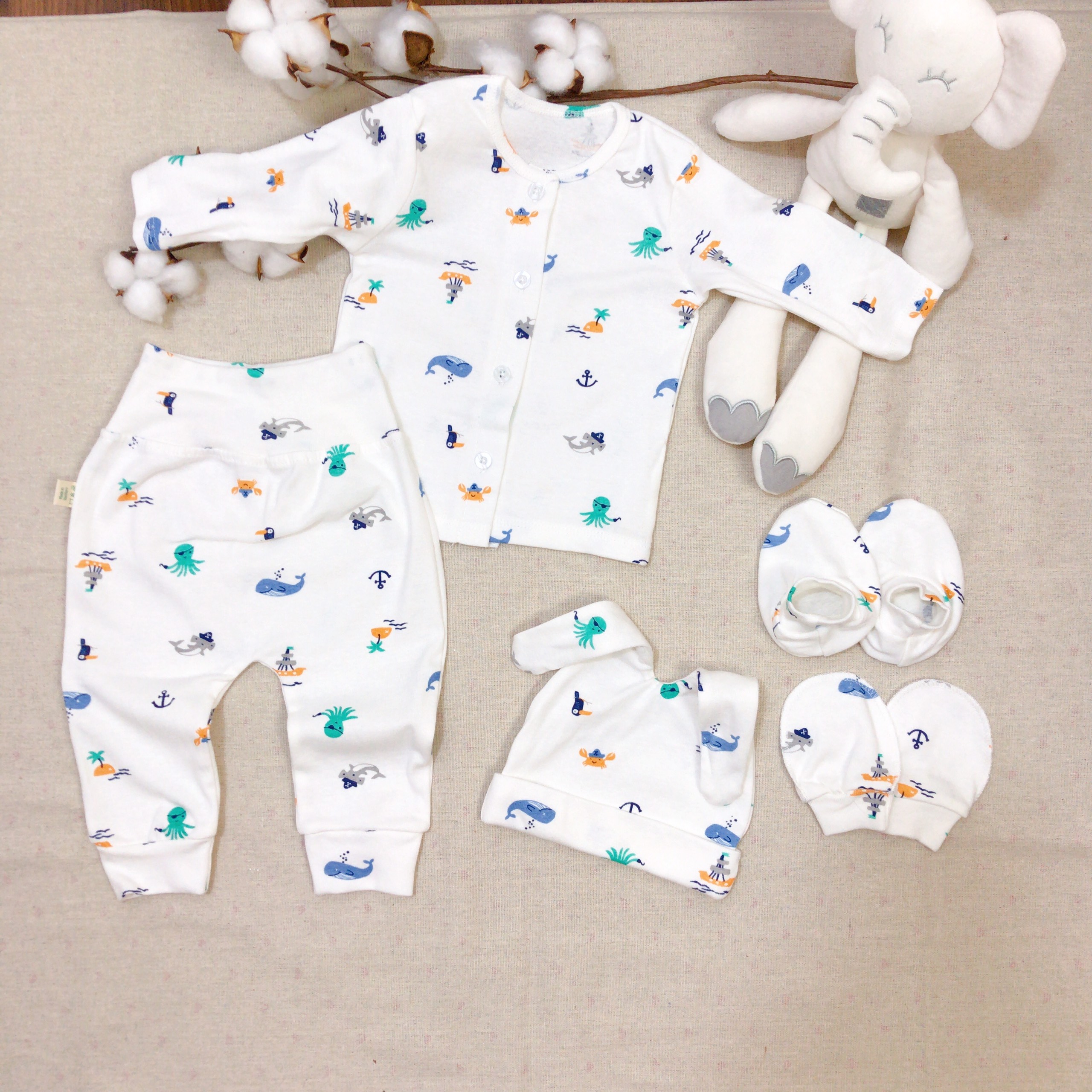 Set quần áo sơ sinh quần lưng cao thun cotton dành cho bé sơ sinh 0-3 tháng