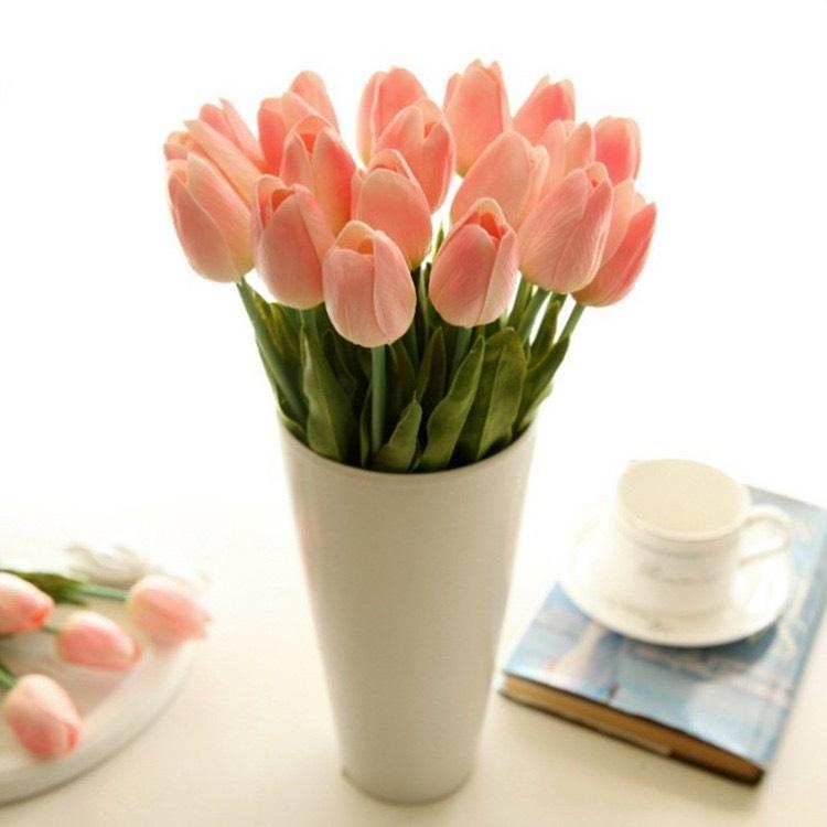 Hoa Tulip Decor Mềm Mại - Bình Hoa Tulip Thủy Tinh