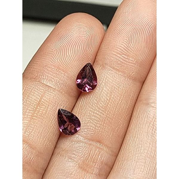 140 (6) L Cặp Hạt Garnet  Dùng Để Làm bông (T NHIÊN)