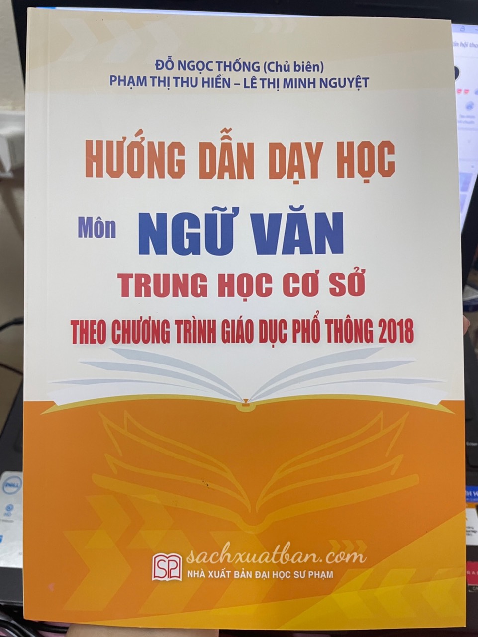 Sách Hướng Dẫn Dạy Học Môn Ngữ Văn Trung Học Cơ Sở Theo Chương Trình Giáo Dục Phổ Thông 2018