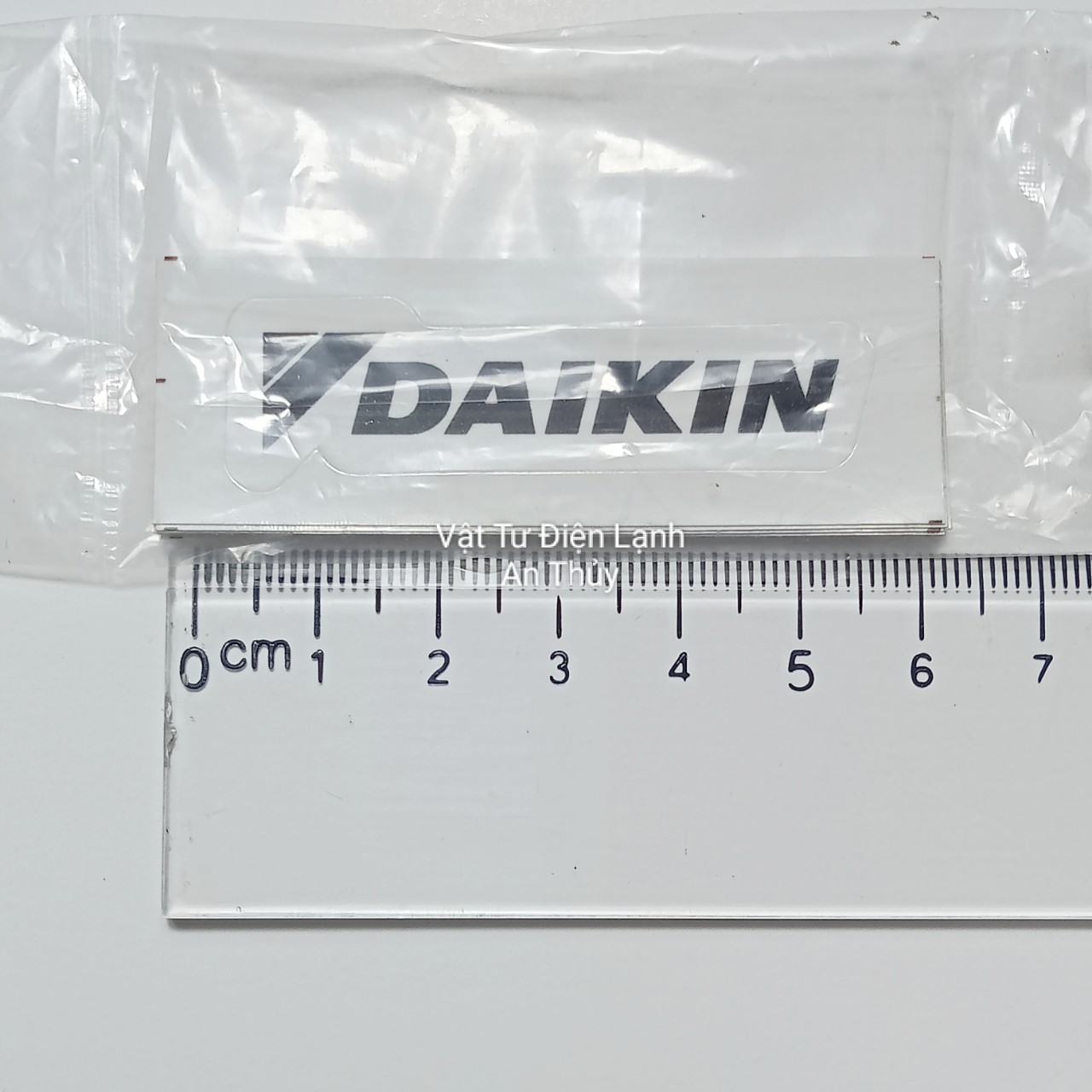 Combo 10 tem DAIKIN dán đầu lạnh chữ đen - Tem dán mặt lạnh điều hòa - Tem dán mặt lạnh máy lạnh - Tem decan điều hòa
