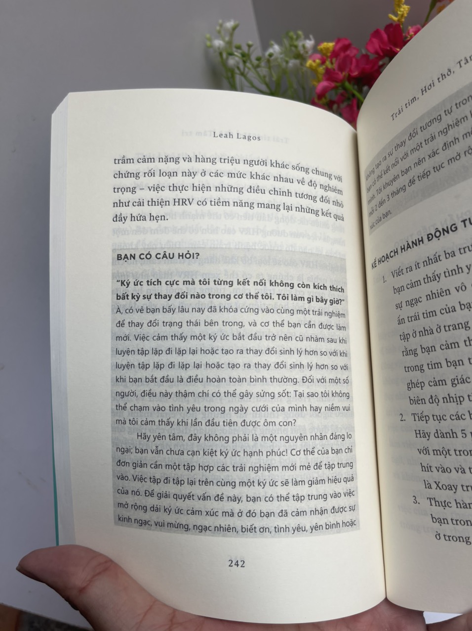 TRÁI TIM, HƠI THỞ, TÂM TRÍ (HUẤN LUYỆN TRÁI TIM ĐỂ CHẾ NGỰ STRESS VÀ VƯƠN TỚI THÀNH CÔNG) - Leah Lagos - Hoàng Đức Long - Nhã Nam - NXB Thế Giới.