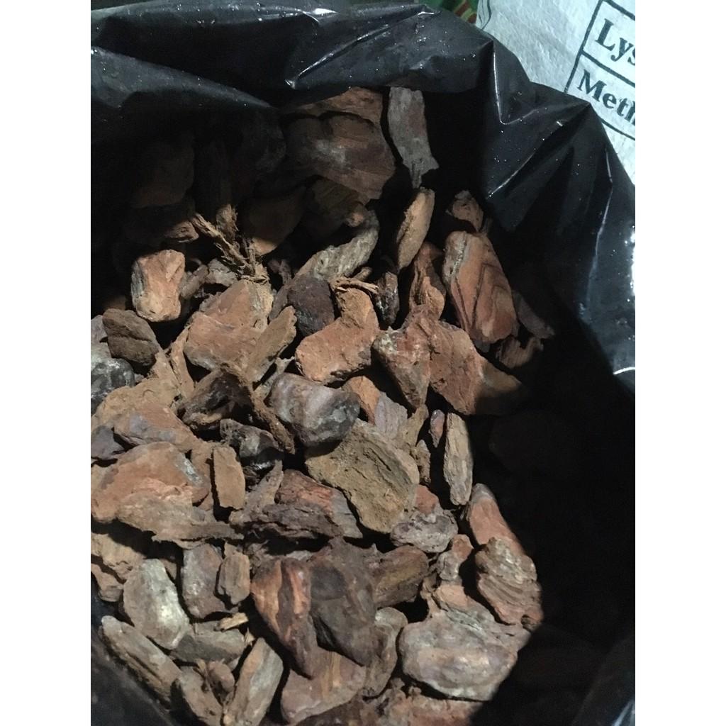 VỎ THÔNG Nhập Khẩu ALFABARK Bồ Đào Nha- chiết lẻ 01 kg size 12-18 mm