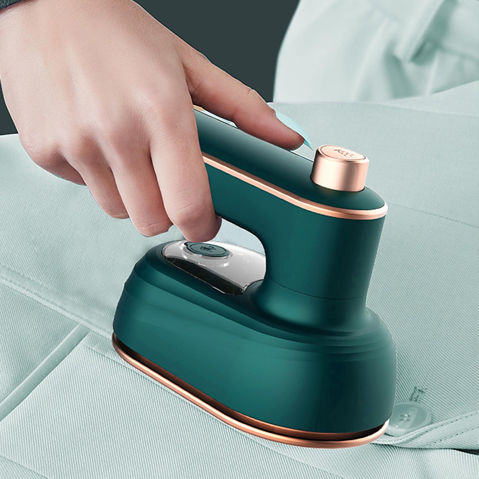Bàn Ủi Hơi Nước Cầm Tay Mini Gọn Nhẹ Tiện Dụng Đi Du Lịch