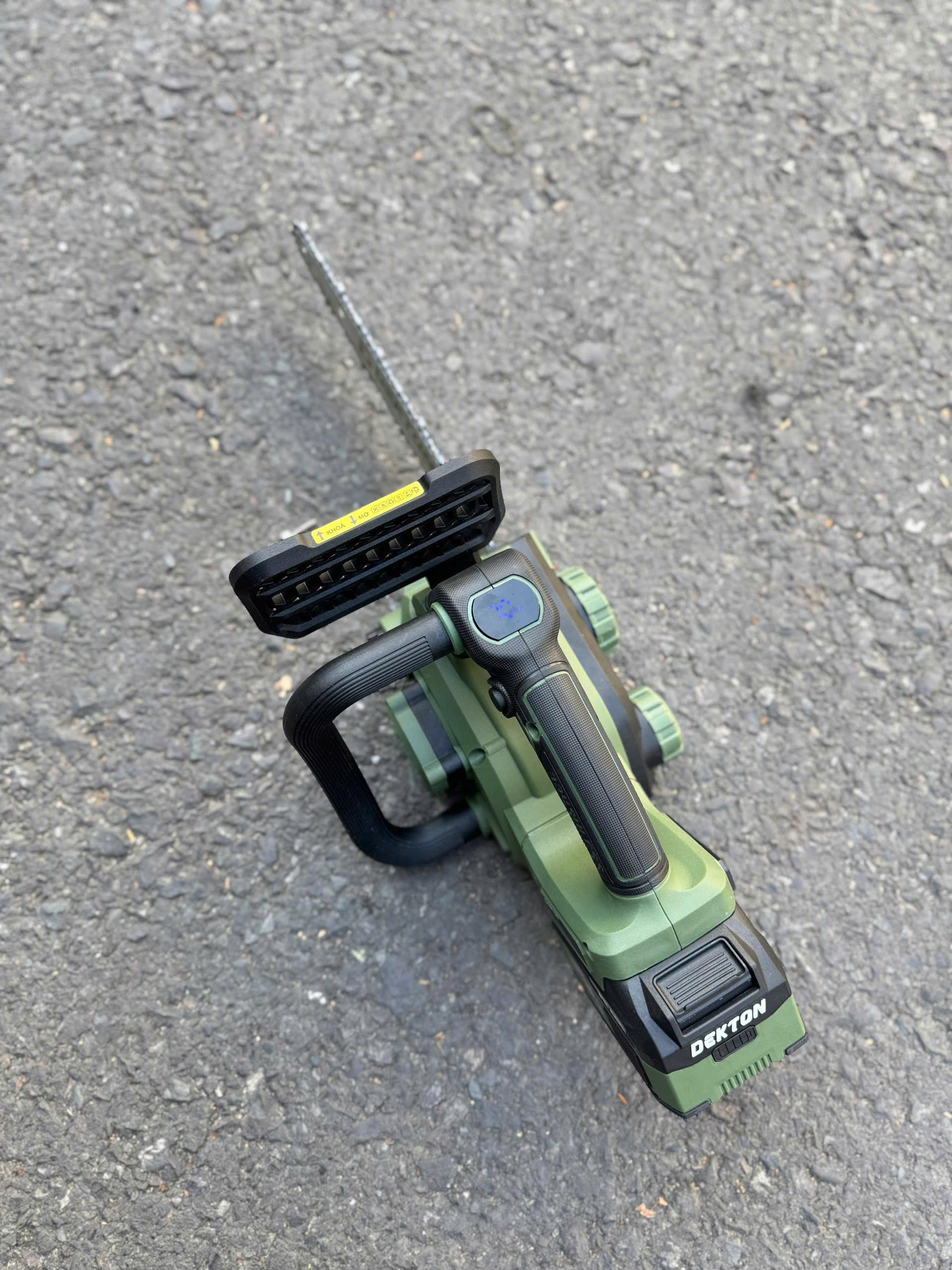 THÂN MÁY CƯA XÍCH PIN 12 INCH BRUSHLESS (13M/S) MÀU OLIVE M21-CX12XPLUS DEKTON - HÀNG CHÍNH HÃNG