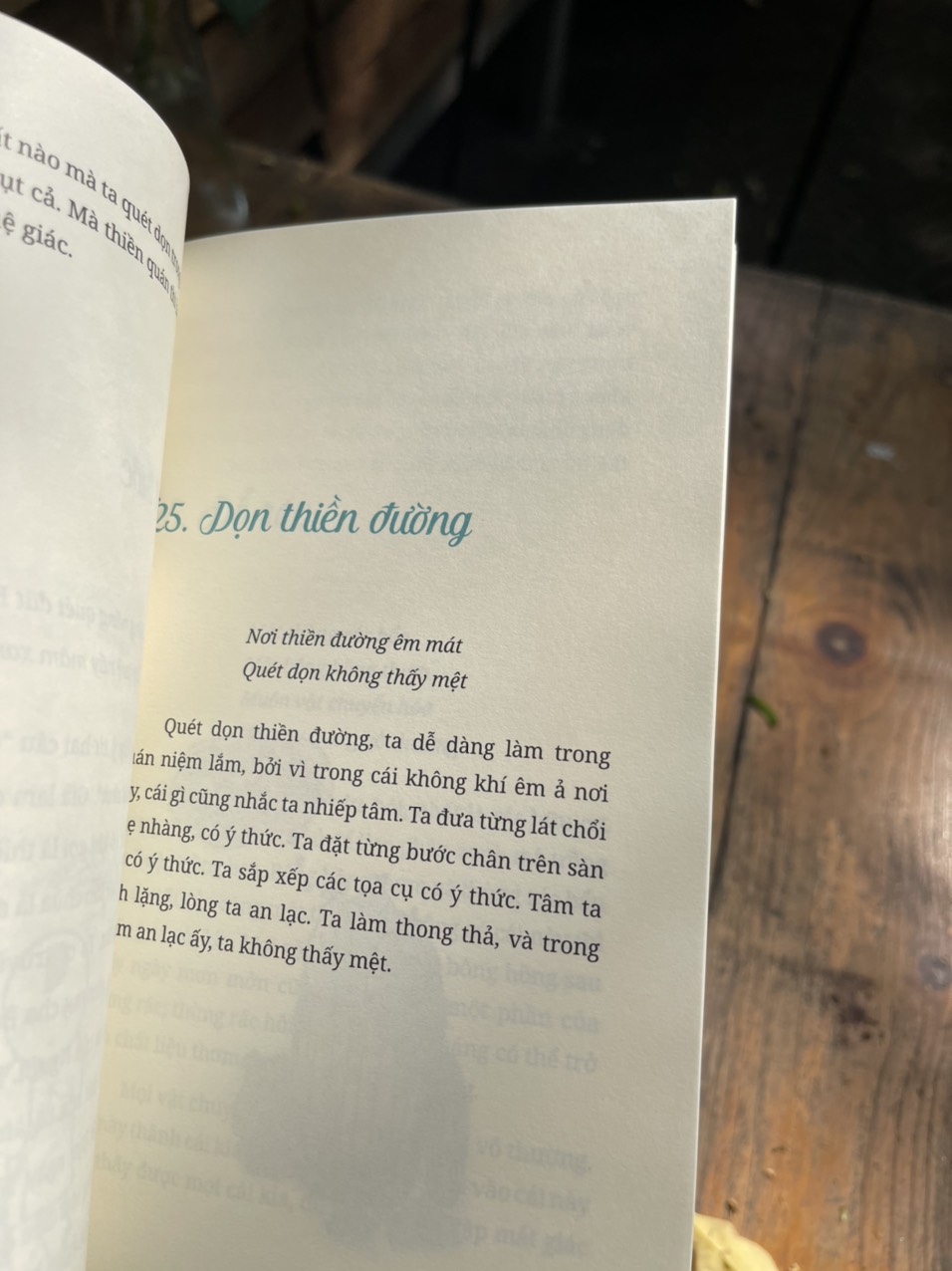 (Tái bản lần thứ 4) TỪNG BƯỚC NỞ HOA SEN – Thích Nhất Hạnh -Saigon Books -NXB Hồng Đức