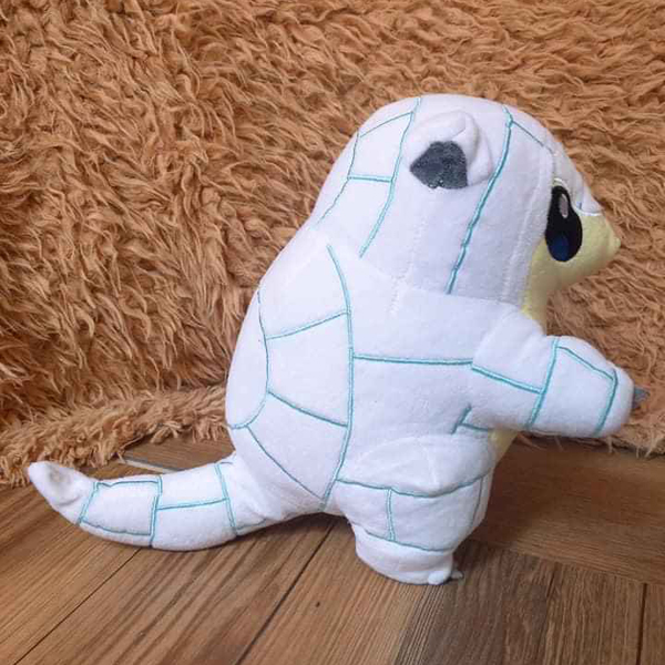 Gấu Bông Pokemon - Chuột Chũi Sandshrew Trắng (25 Cm) Gb201 (Tặng 1 Móc Khóa Dây Da Pu Đính Đá Lấp Lánh)