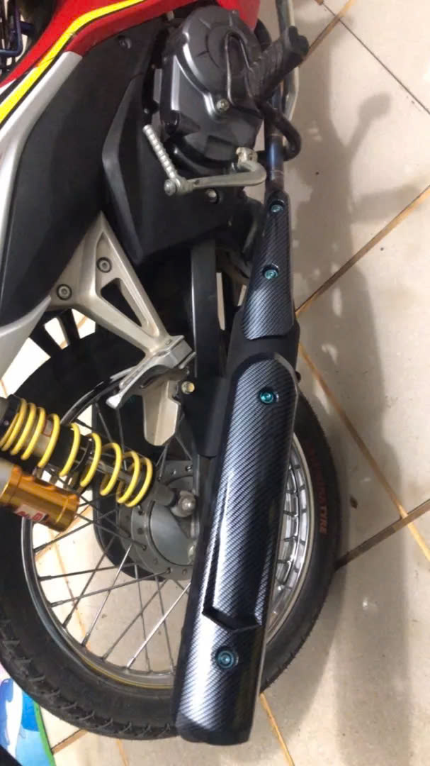 Ốp pô Spark nhựa ABS cao cấp chế gắn xe exciter, sirius, taurus, jupiter