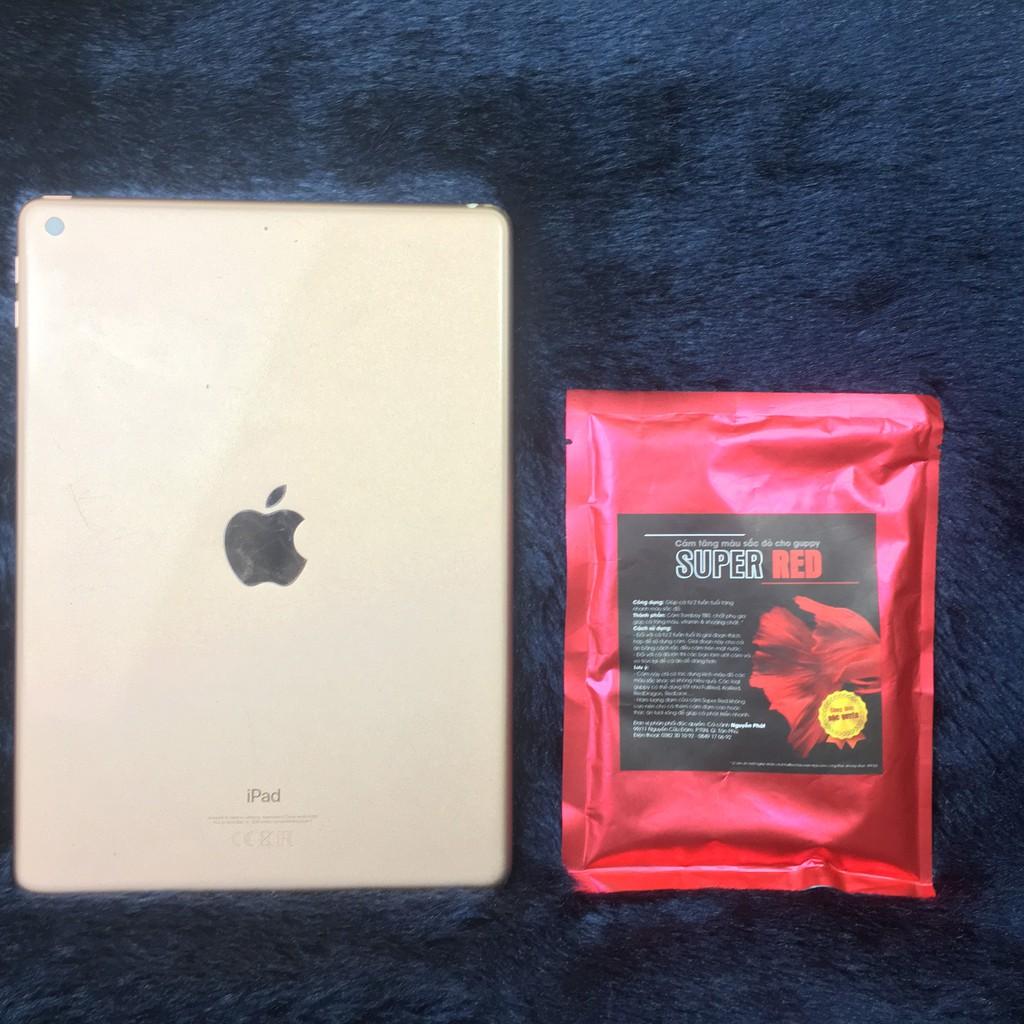 Cám kích đỏ SUPER RED dành cho cá BETTA,GUPPY gói 100g