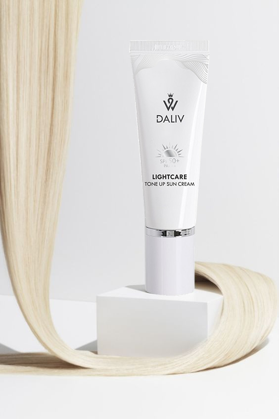 Kem chống nắng nâng tông Daliv Lightcare SPF50+ PA+++ 50g