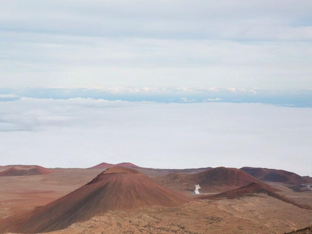 Sách - Space : The Passenger by Various