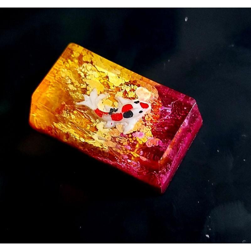 Keycap artisan cá koi 1.75u (phím caplock) trang trí bàn phím cơ gaming