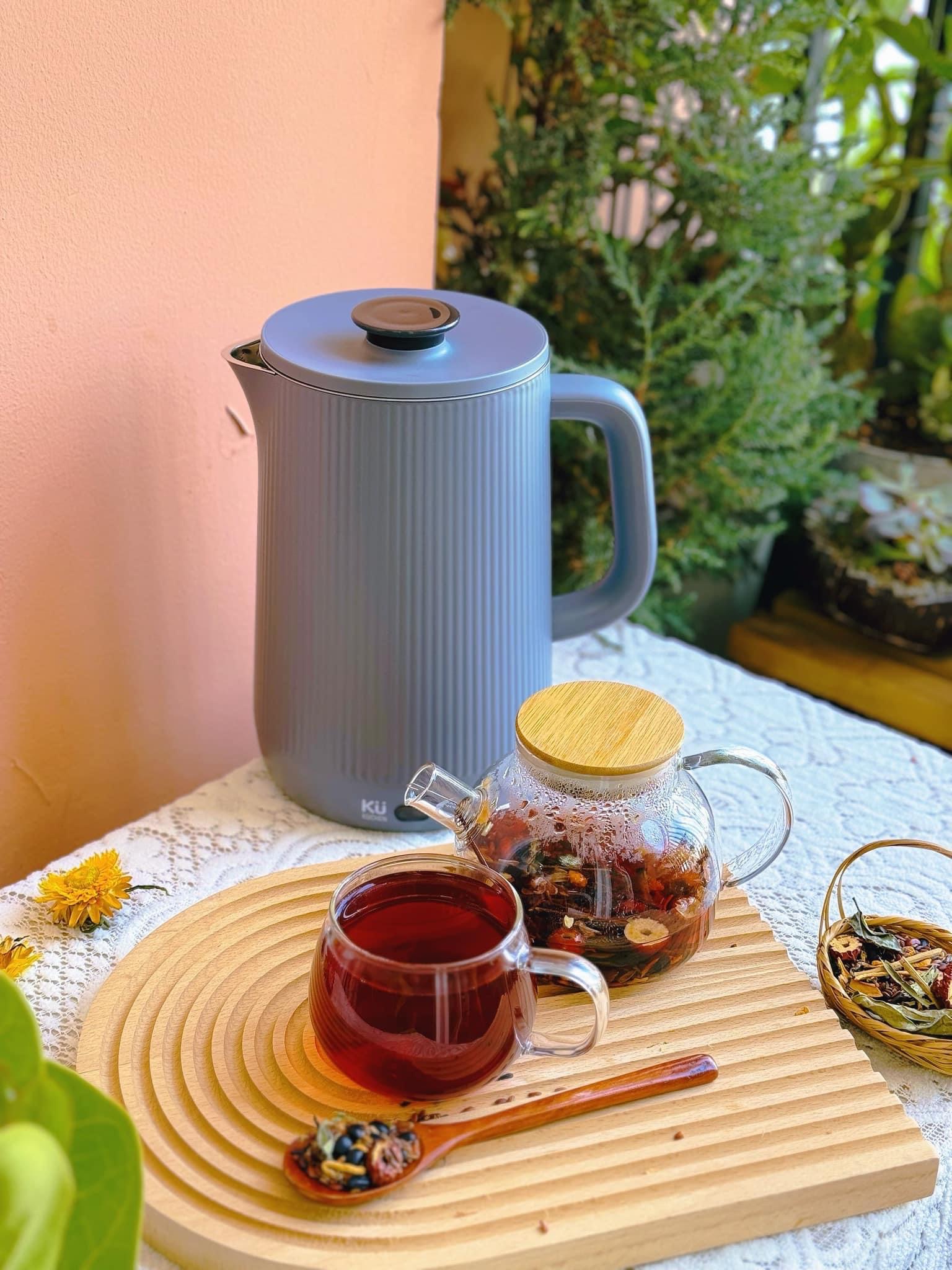 Ấm Đun Nước Siêu Tốc KUCHEN K172426 - Hàng Chính Hãng