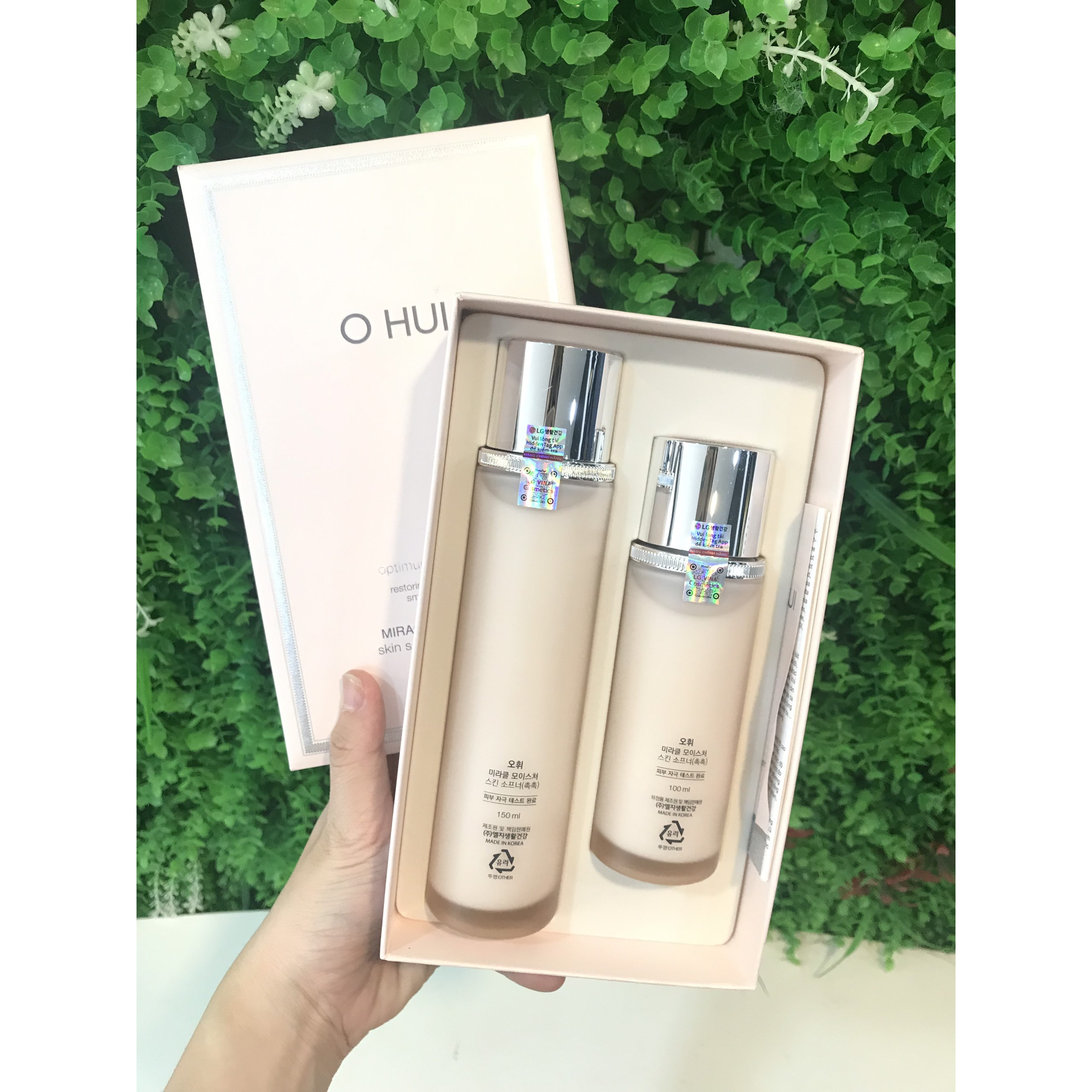 Bộ nước cân bằng OHUI Miracle Moisture Skin Softener Special Set