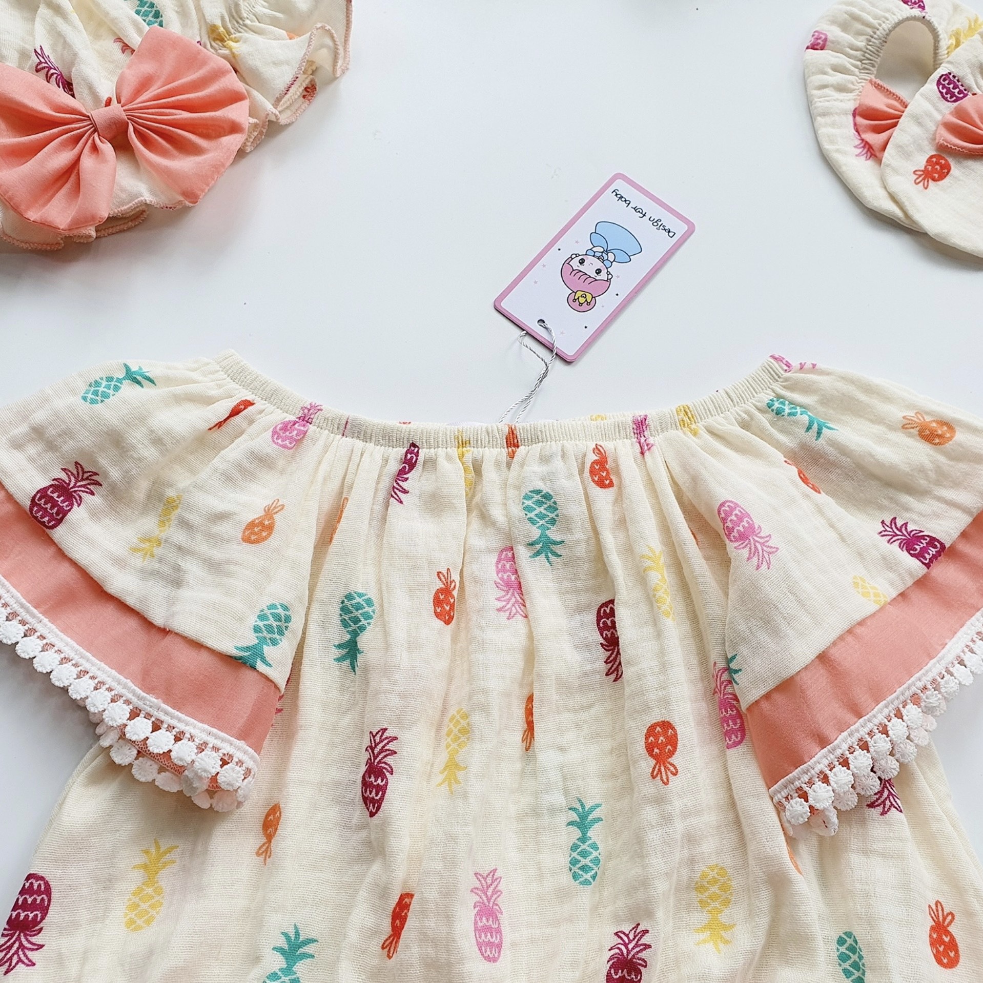 Body Cánh Én Hoạ Tiết Quả Dứa Chất XÔ MUSLIN Mềm Mát Cho Bé Gái 3 Đến 12kg