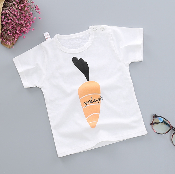 Áo phông bé gái Easy Baby màu trắng họa tiết cà rốt đáng yêu, vải cotton thoáng mát cho bé từ 7-16kg