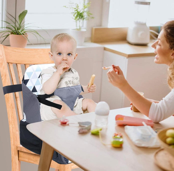 Ghế Ngồi Ăn Cho Bé Xếp Gọn Du Lịch Có Ngăn Đựng Đồ Và Khóa An Toàn Booster BABY Seat Travel