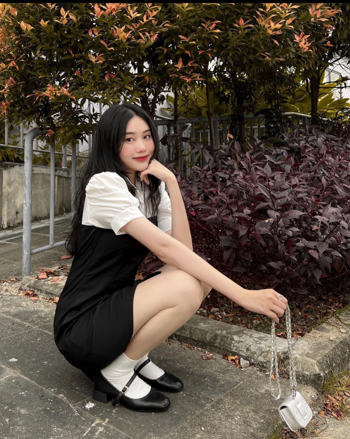 ĐẦM CỔ SƠ MI TAY BỒNG NGẮN