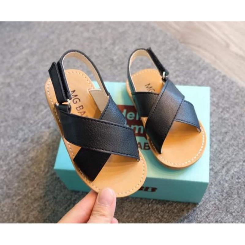 Dép sandal quai chéo cho bé trai bé gái- Sandal cho bé siêu mềm mại dễ thương mẫu mới nhất 2021