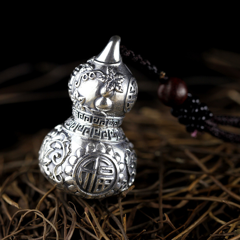 Dây chuyền phong thủy bằng Tittan mặt hình hồ lô Tài Lộc - HL01