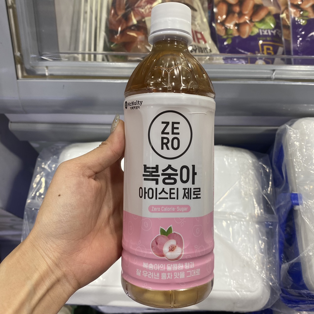 Nước Uống Icetea Vị Đào Hàn Quốc Chai 500ML / 맥널티) 복숭아 아이스티 제로 500ML