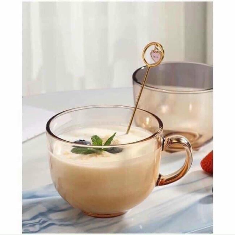 Cốc Thủy Tinh Hổ Phách, Cốc Thủy Tinh Màu Hổ Phách Có Quai Chịu Nhiệt KHÔNG KÈM THÌA
