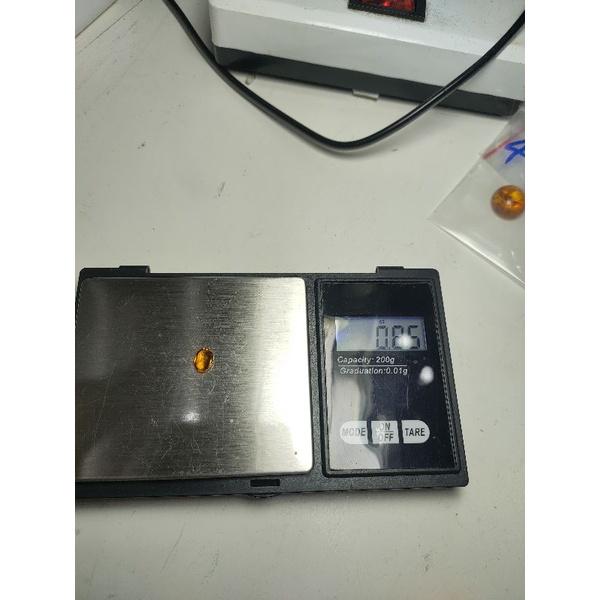 085  Đá citrine  lỗi cạnh