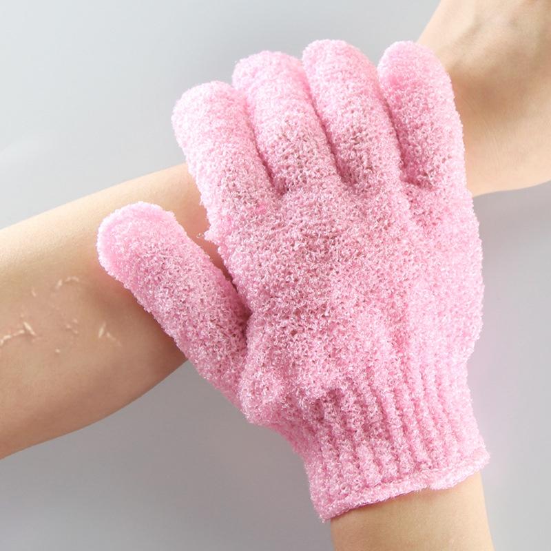 Một chiếc găng tay tẩy tế bào chết - găng tay tắm chuyên dụng