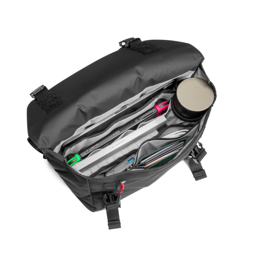 Túi Đeo Chéo Tomtoc Slash-T27 Shoulder Bag Meteorite - T27S1D1