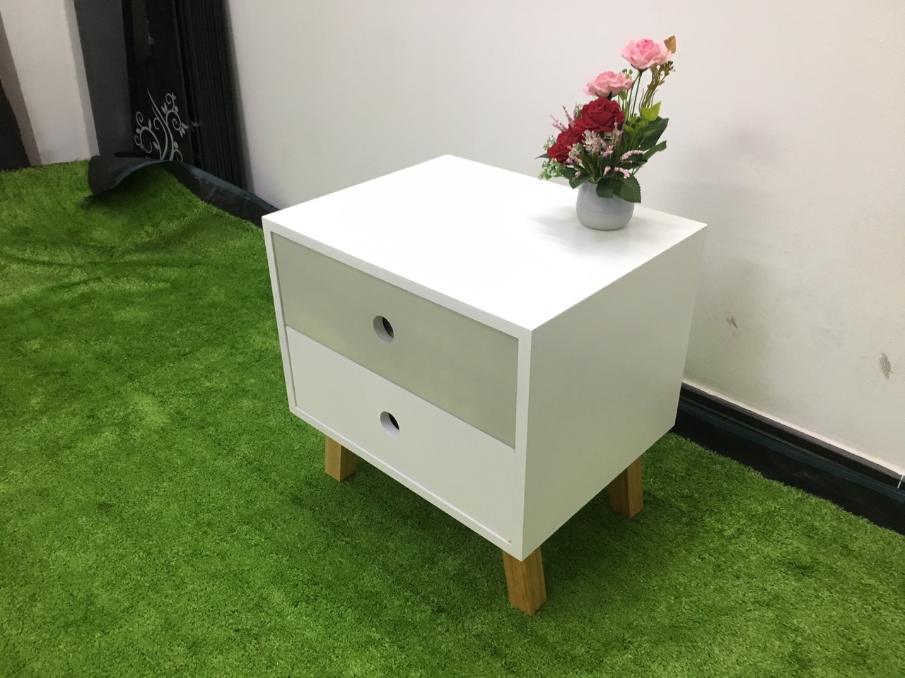 Kệ tủ đầu giường trắng 2 tầng khung ván gỗ Pn2 - HRM KT50x40x50
