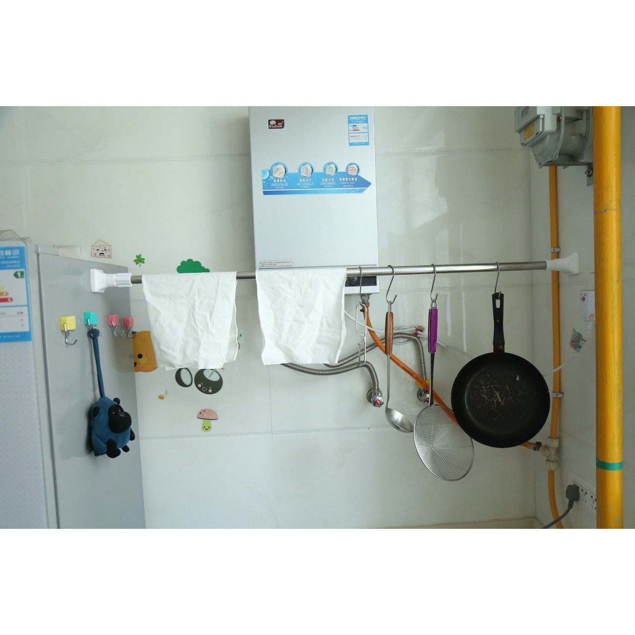 Thanh treo rèm cửa inox không cần khoan tường hay bắt vít kích thước 50cm - 80cm TP0162