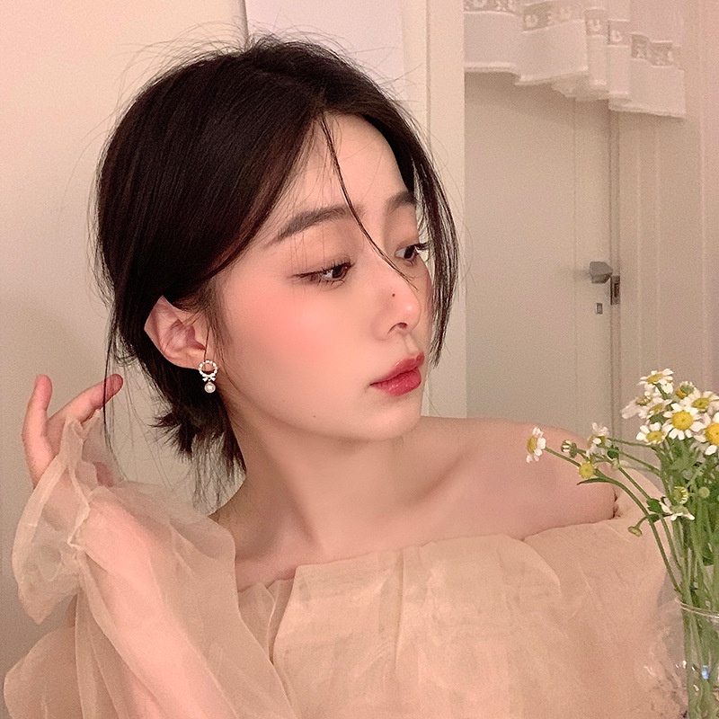 Khuyên tai tròn nơ đính ngọc tiểu thư