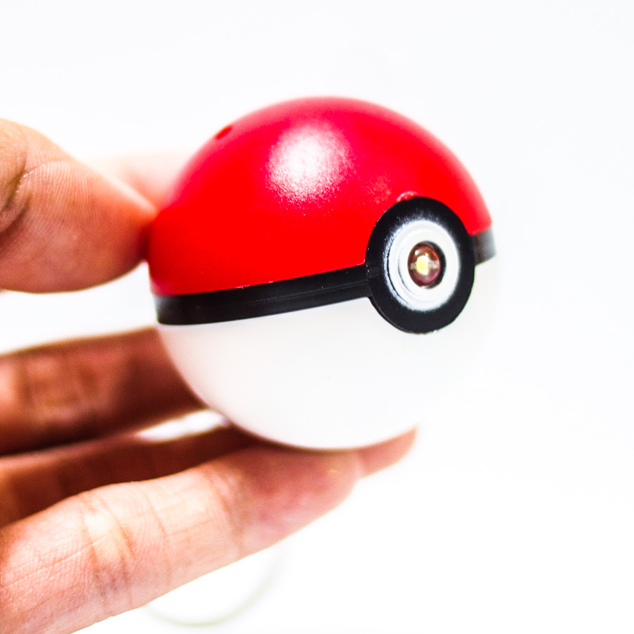 Móc khóa Ball Pokemon có đèn nhạc