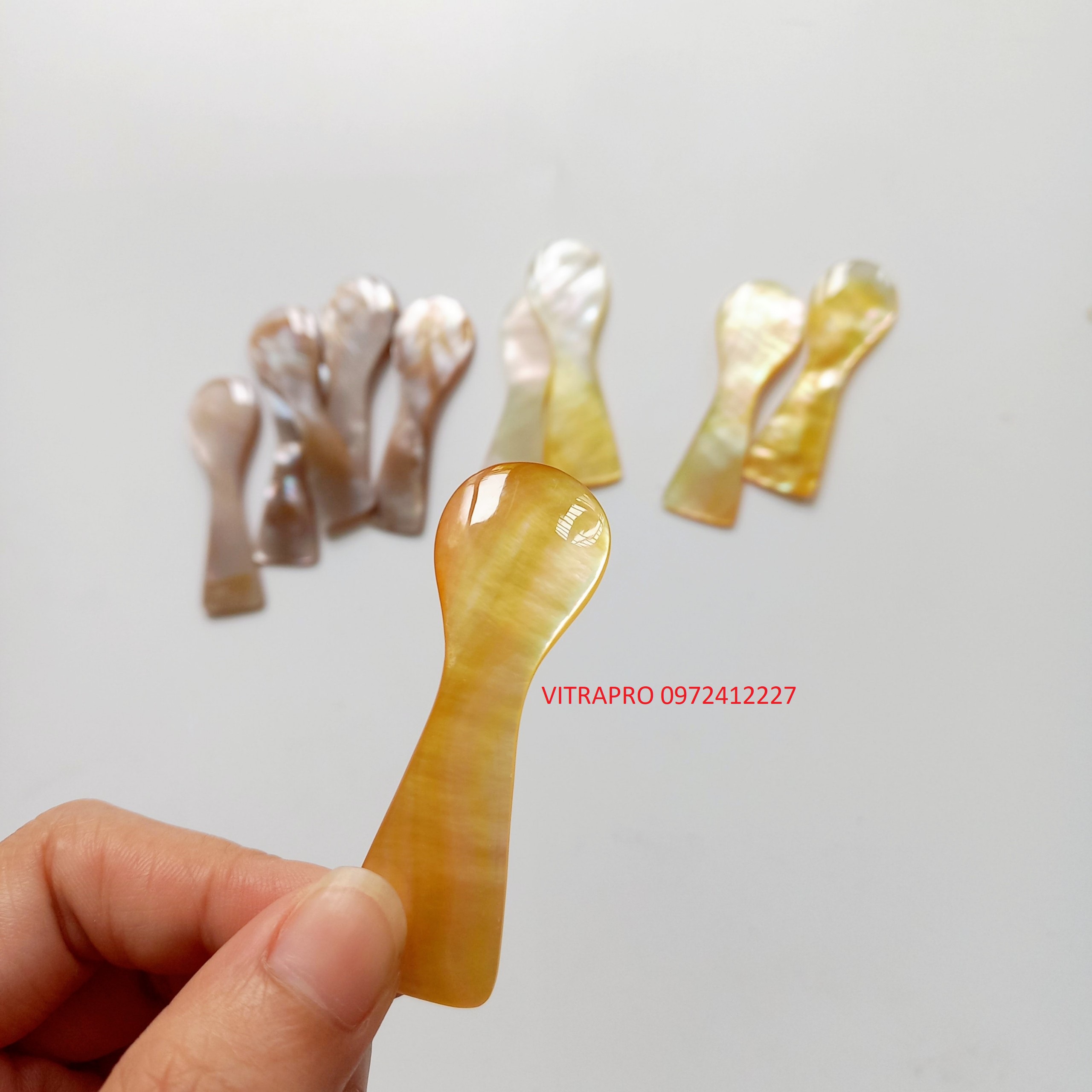 Thìa Trai Mini Xinh Xắn Dùng Ăn Trứng Cá Hồi, Sữa Chua, Trang Trí Chụp Ảnh Đẹp Mắt