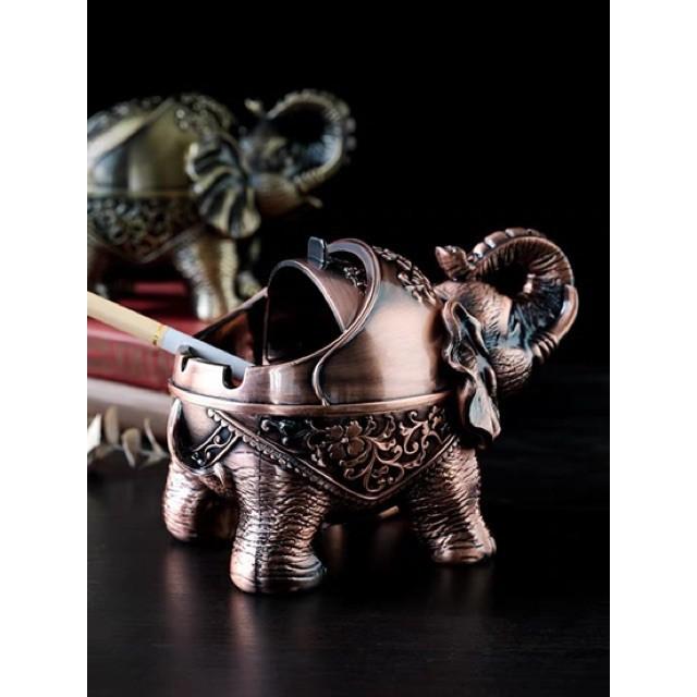 Gạt tàn hoàng gia kim loại kẽm hình voi có nắp cực sang
