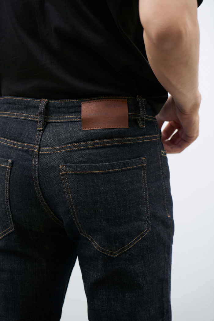 ROUTINE - Quần jeans tiêu navy xanh đậm chỉ nổi màu vàng form slimfit - 10F20DPA103CR2 | LASTORE MENSWEAR