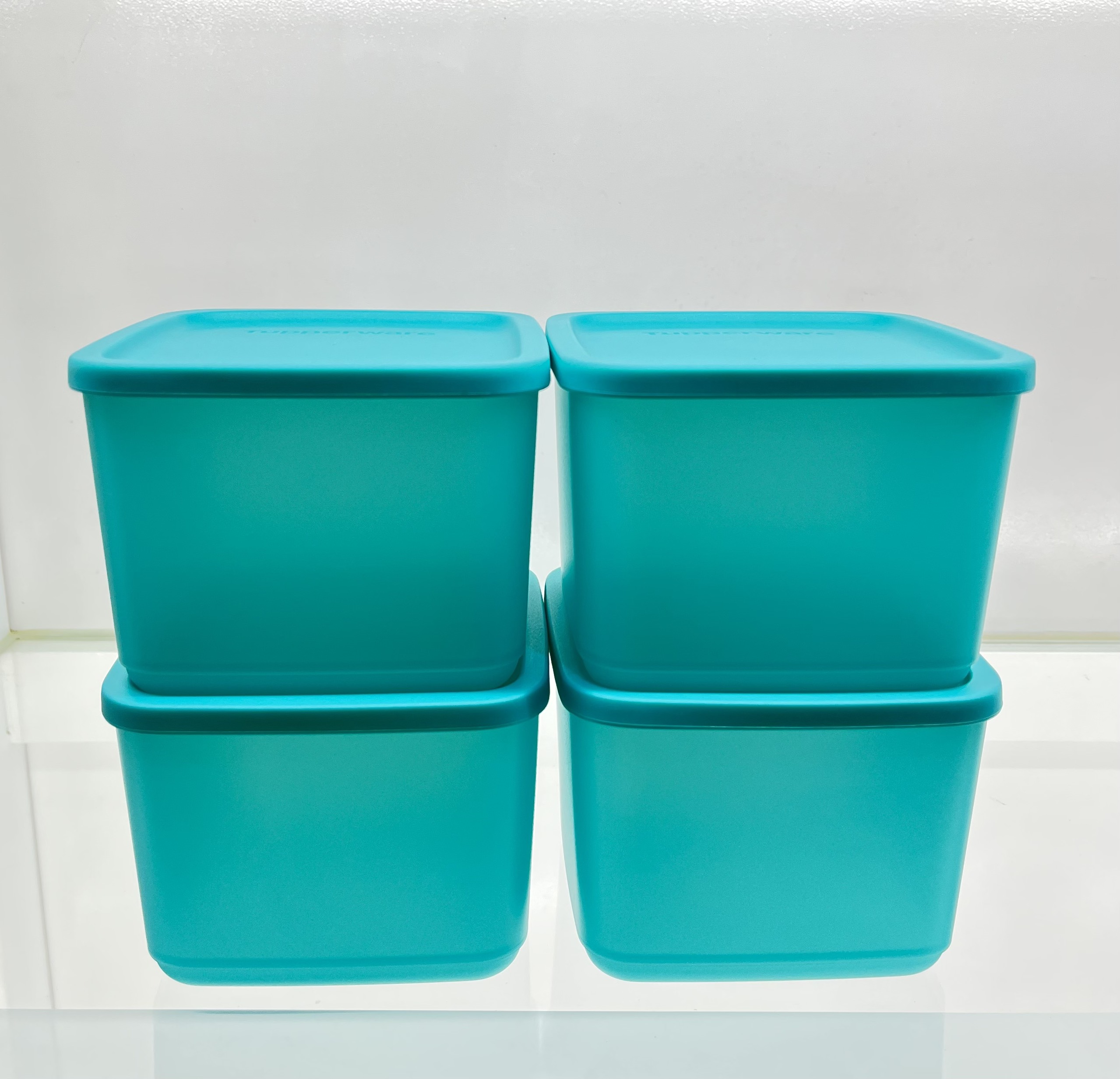Bộ 4 hộp BQTP Medium Square Round 1L