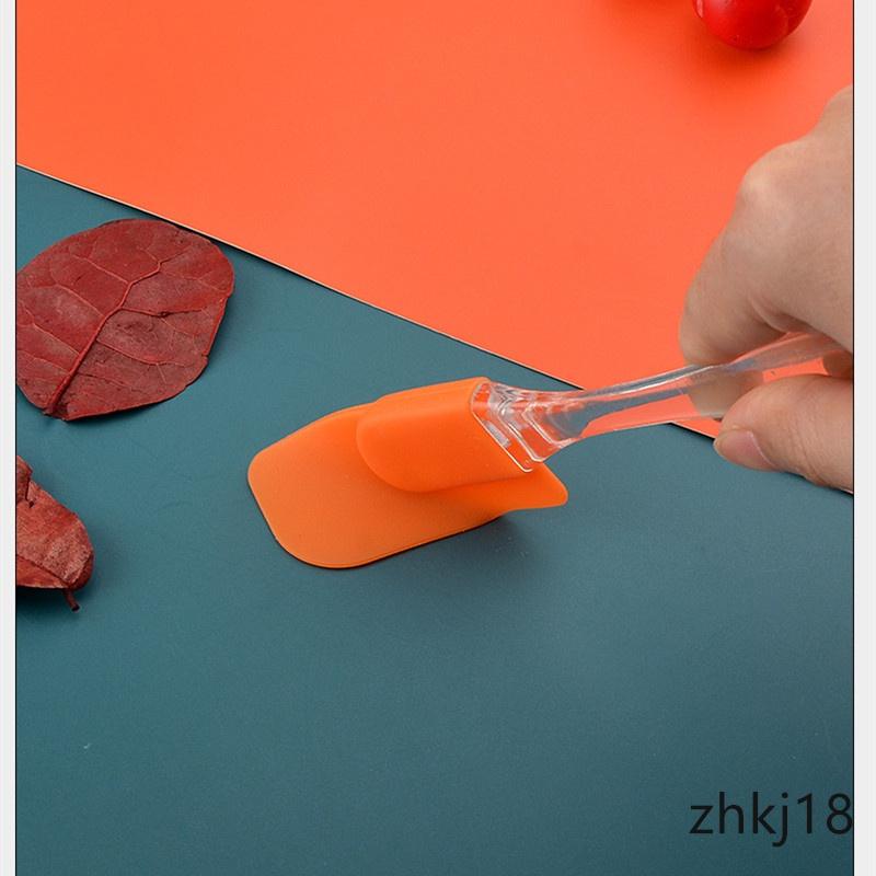 Muỗng Trộn Kem/ Bơ Bằng Silicone Thiết Kế Tay Cầm Pha Lê Tiện Dụng Cho Nhà Bếp