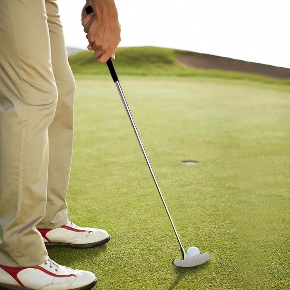 Bộ huấn luyện viên tập chơi golf bao gồm 1 gậy gạt bóng, 2 quả bóng, 1 giá đỡ khung thành bằng gỗ và 1 túi đựng đồ