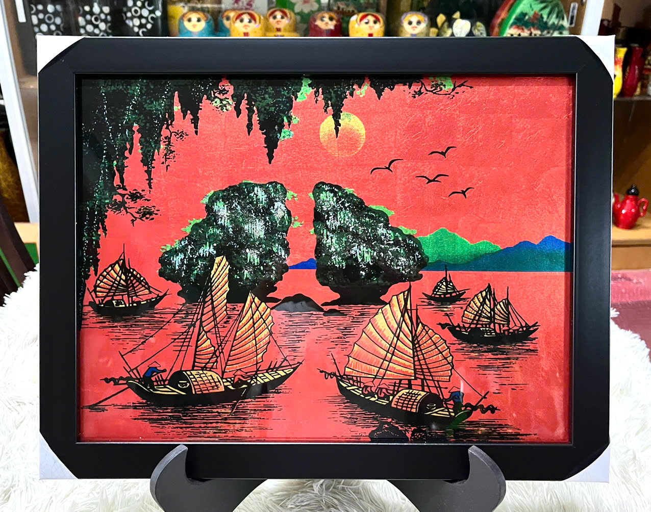 Tranh sơn mài vẽ màu kết hợp dát vàng/ bạc, hàng xuất khẩu 34x45cm ( kèm khung)