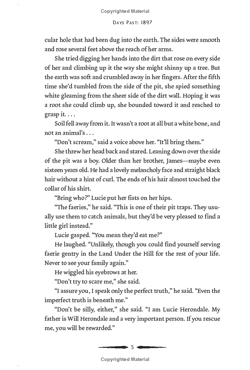 Sách ngoại văn: The Last Hours - Book 1 - Chain Of Gold