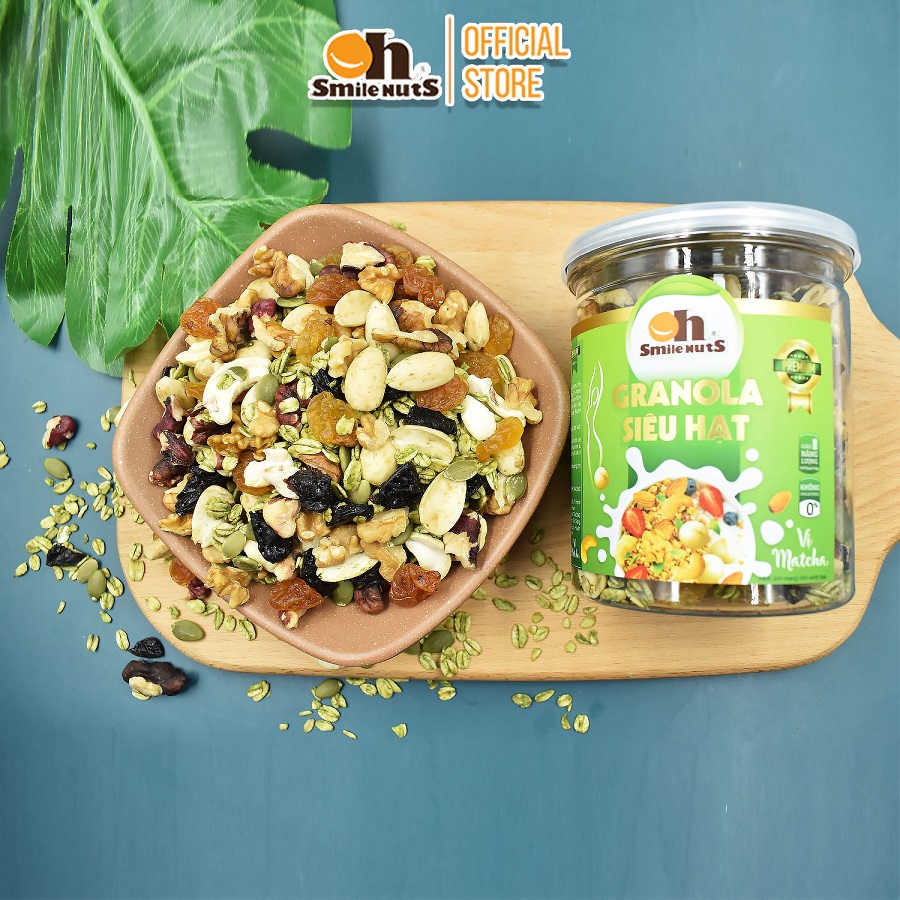 Granola ăn kiêng Siêu Hạt Smilenuts vị Matcha hủ 225g - Gồm Hạnh Nhân bóc vỏ, Nho khô, Óc Chó, Yến Mạch, Hạt điều, Nhân bí xanh và Mật ong _ Ngũ cốc ăn kiêng Siêu hạt vị Matcha