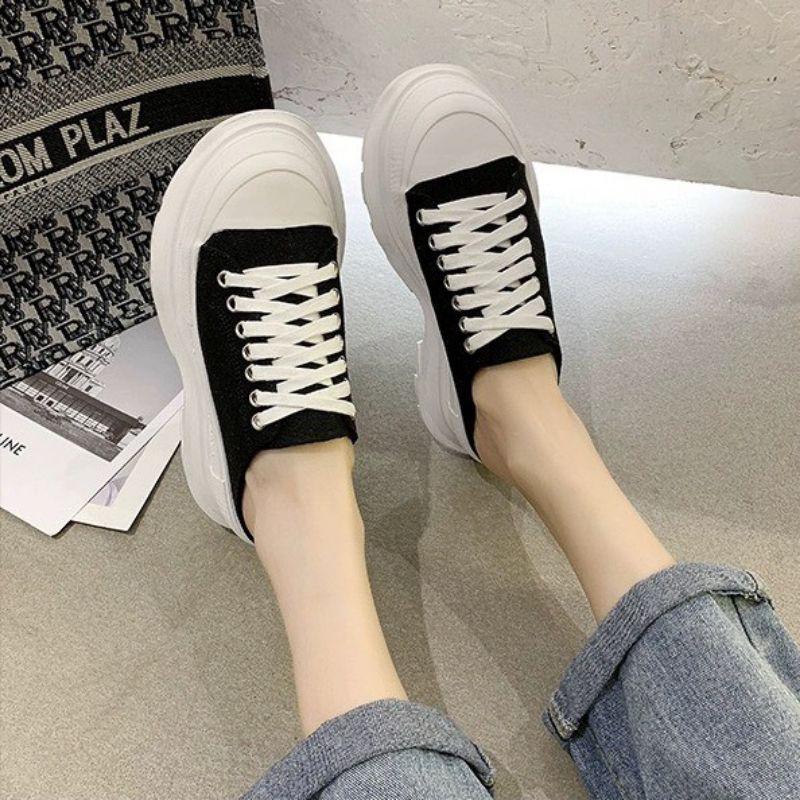 giày sneaker hot trend