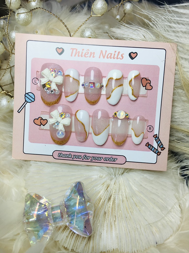NAILBOX _MẪU NAIL THIẾT KẾ TẶNG KÈM KEO DŨA  có nhận làm theo yêu cầu
