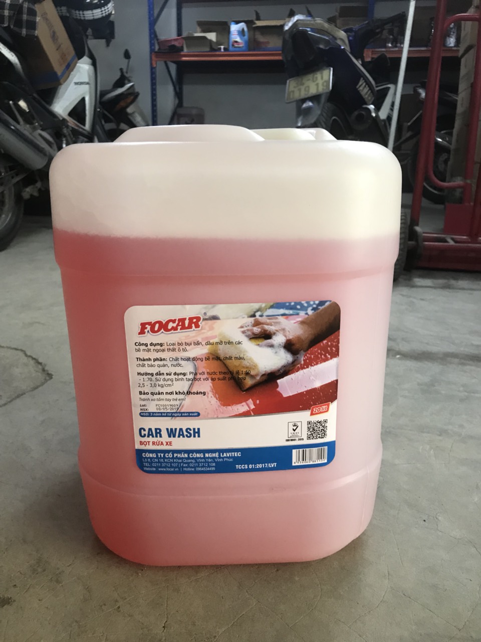 Bọt tuyết rửa xe chuyên dụng FOCAR Car Wash 1:70 - Can 20L