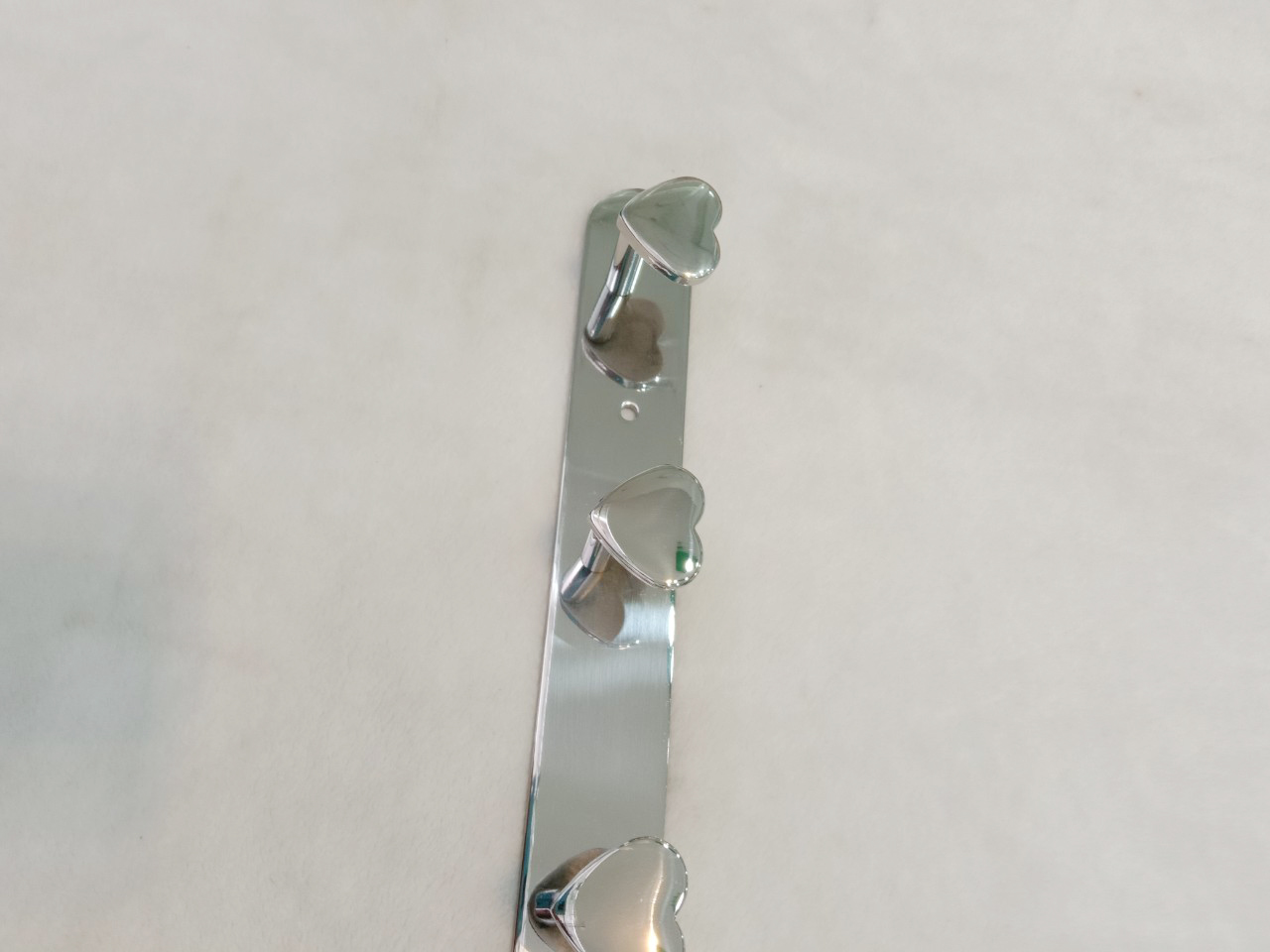 Móc áo Kibath hình trái tim 7 chấu inox 304