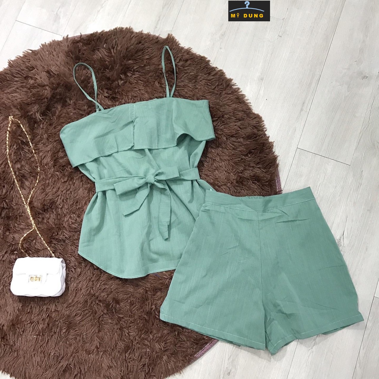 SET ÁO 2S BÈO+ QUẦN SHORT+BELT- ĐƠN GIÃN GỢI CẢM